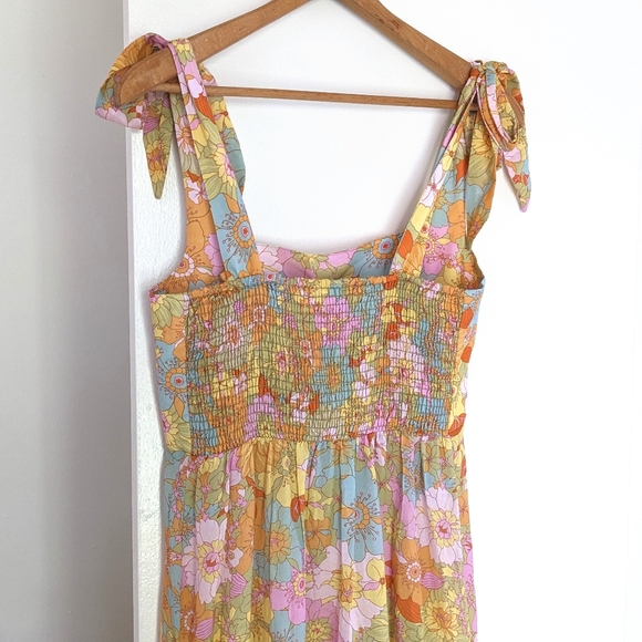 Sold on M! Show Me Your Mumu Claire Midi Dress ~ Groovy Blooms - Picture 10 of 12